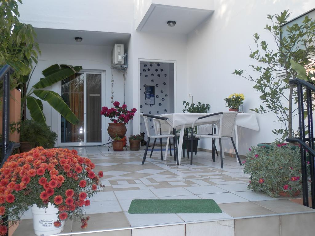 Silvi Mari Apartments プラタネス エクステリア 写真