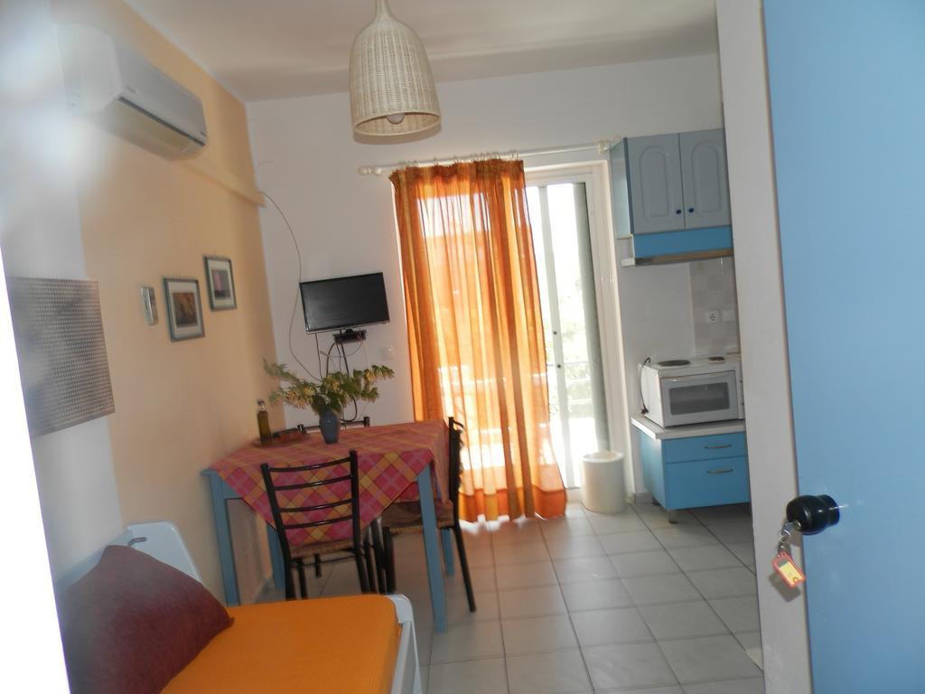 Silvi Mari Apartments プラタネス エクステリア 写真