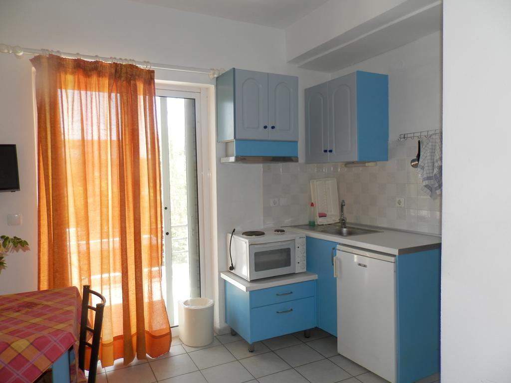Silvi Mari Apartments プラタネス エクステリア 写真